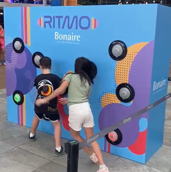 paret interactiva 1 -